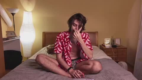 Snapshot of julian_cassablanca chatting on January 21, 12:57 am julian_cassablanca online show from January 21, 12:57 am