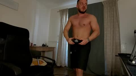 JULiUS   online show from February 24, 9:53 am