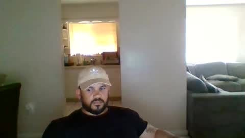 Snapshot of juln489 chatting on January 21, 8:43 pm juln489 online show from January 21, 8:43 pm