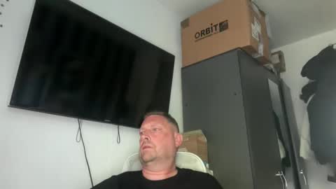 Junky online show from April 8, 5:43 pm