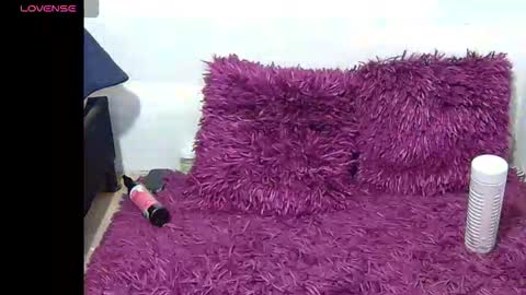 jupiter_3333 online show from March 23, 9:10 pm