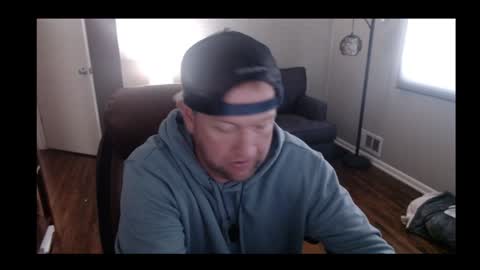 Snapshot of jusbeaz8722 chatting on December 6, 3:55 pm JustVibin online show from December 6, 3:55 pm