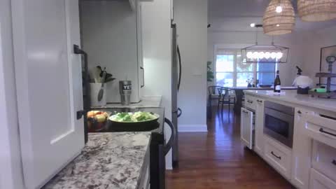 justanotherdadbod2025 online show from October 3, 8:03 pm