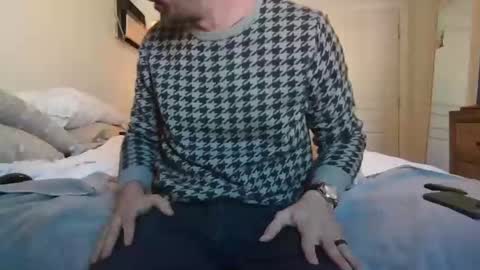 just laz online show from February 1, 7:02 pm