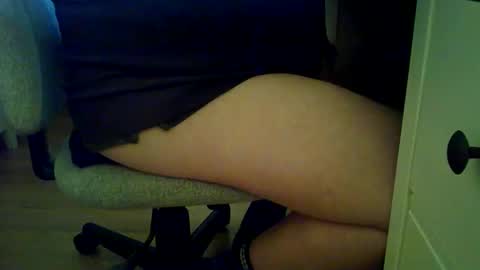 Snapshot of justhorny100 chatting on October 10, 7:35 am Eric online show from October 10, 7:35 am