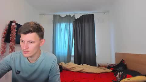 Snapshot of justin_badd chatting on October 26, 10:06 am justin_badd online show from October 26, 10:06 am