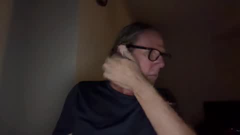 justin_hornyyyy online show from November 4, 10:00 pm