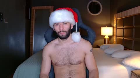 Justin online show from December 9, 9:39 am