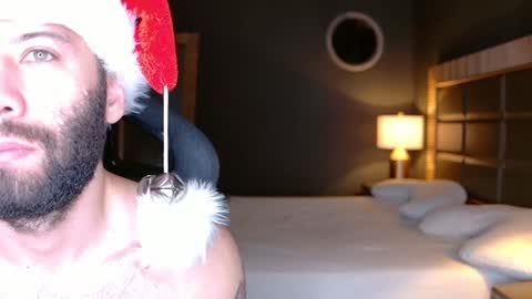 Justin online show from December 16, 10:50 am