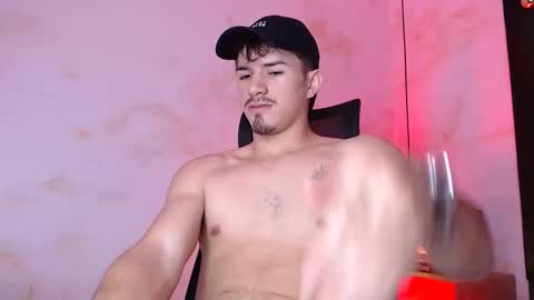 Justin online show from February 5, 8:27 pm