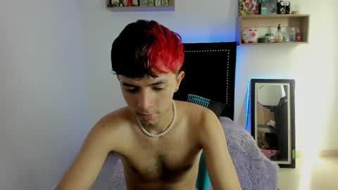 Justine online show from November 21, 2:05 pm