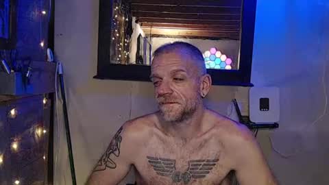 Snapshot of justinmoore1987 chatting on March 11, 8:20 pm justinmoore1987 online show from March 11, 8:20 pm