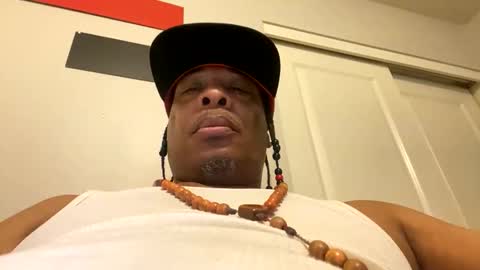 Justleft online show from March 31, 4:03 am