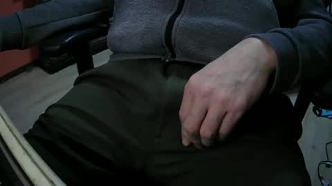 Justme39057 online show from November 19, 7:36 pm