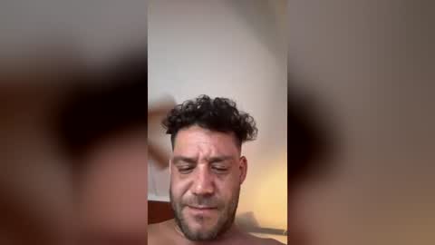 justme697977 online show from August 7, 6:20 am