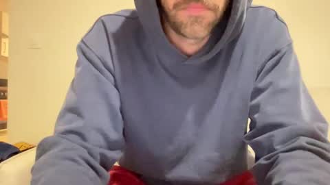 justmeandyou00 online show from December 10, 12:38 pm