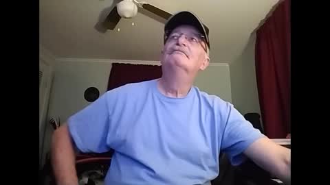 kabriggs137 online show from January 25, 1:43 am