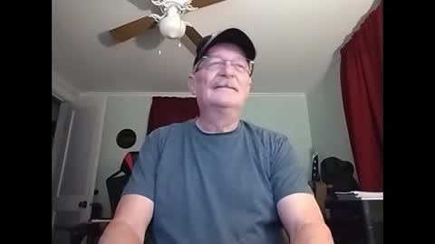 kabriggs137 online show from January 3, 11:01 pm