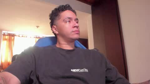 kai_herectix online show from February 22, 5:03 pm