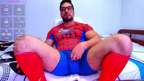 Thomas online show from October 31, 11:52 pm