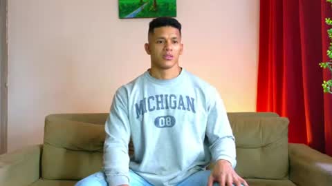 kale thomson online show from June 18, 10:04 pm