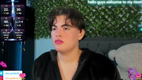 Snapshot of kami_22 chatting on February 12, 6:40 am camilo  independent model online show from February 12, 6:40 am