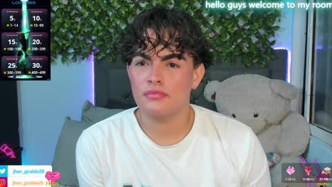 Snapshot of kami_22 chatting on February 22, 6:17 am camilo  independent model online show from February 22, 6:17 am