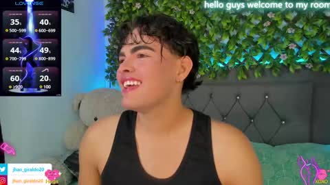Snapshot of kami_22 chatting on January 23, 11:48 am camilo  independent model online show from January 23, 11:48 am