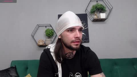 Kane online show from April 14, 4:17 pm