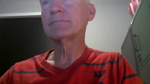 Robbie online show from November 17, 5:10 am