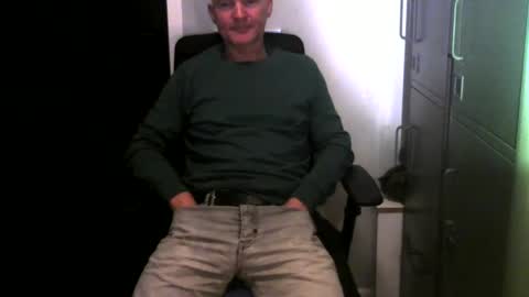 Robbie online show from December 23, 6:00 am