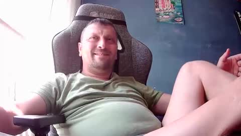 karasimsek54 online show from May 19, 8:09 am