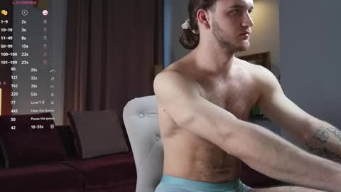 Karlos and Louis online show from March 31, 4:14 am