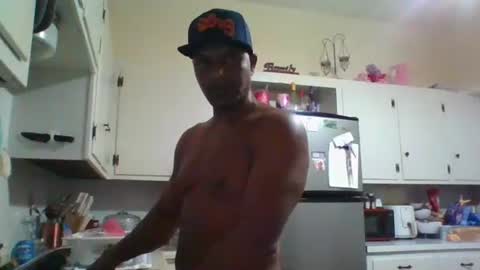 Snapshot of kayleekakesnslim chatting on October 24, 11:06 pm kaylee kakes online show from October 24, 11:06 pm