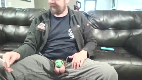 kchristi325 online show from April 6, 9:26 pm