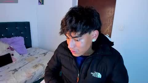 Keevin online show from March 9, 6:32 pm