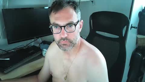 kelvin06133 online show from May 24, 9:37 am