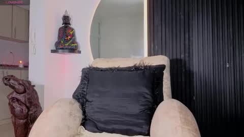      online show from November 27, 9:07 pm