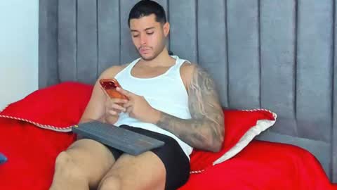 ken_mailik online show from June 21, 12:49 am