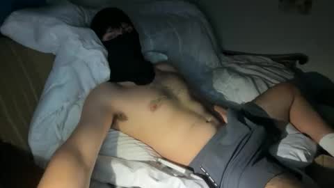 kenaustin04 online show from January 15, 2:04 am