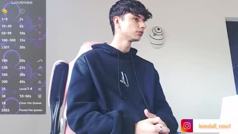 kendall ross online show from October 31, 4:54 pm