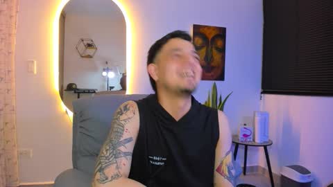 kendel_dimitri online show from March 8, 3:32 am