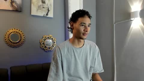 kenix online show from November 28, 7:49 pm