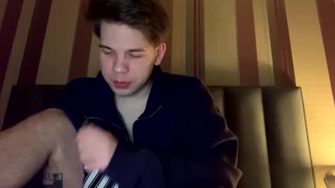 Bennet Shark online show from February 3, 7:42 pm