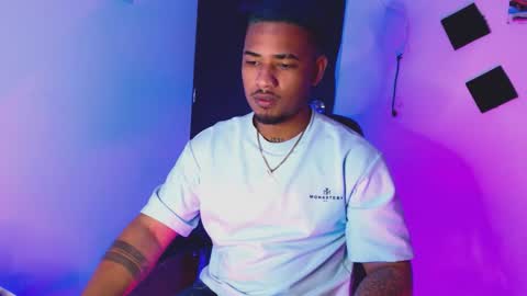 kevin online show from October 8, 4:44 pm