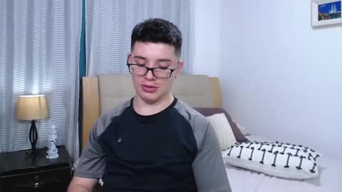 Kevin online show from February 22, 12:34 am