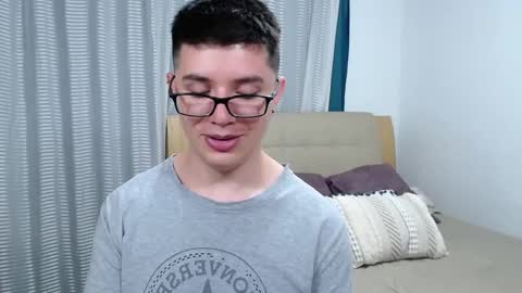 Kevin online show from May 22, 2:38 am