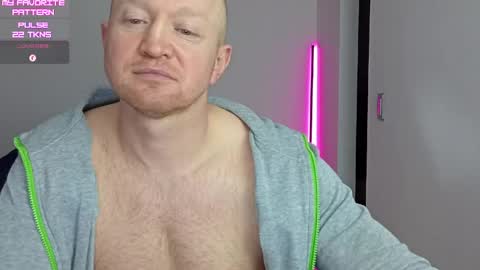 Kevin online show from May 19, 1:56 am