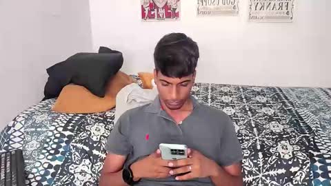 khevinlopezonig online show from June 1, 2:23 am