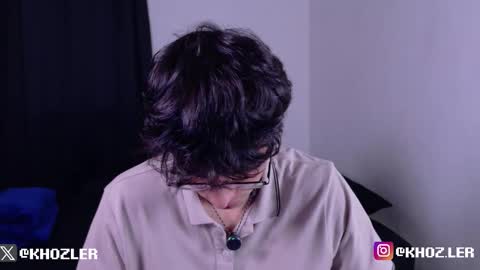 khozler_ online show from February 15, 3:46 am